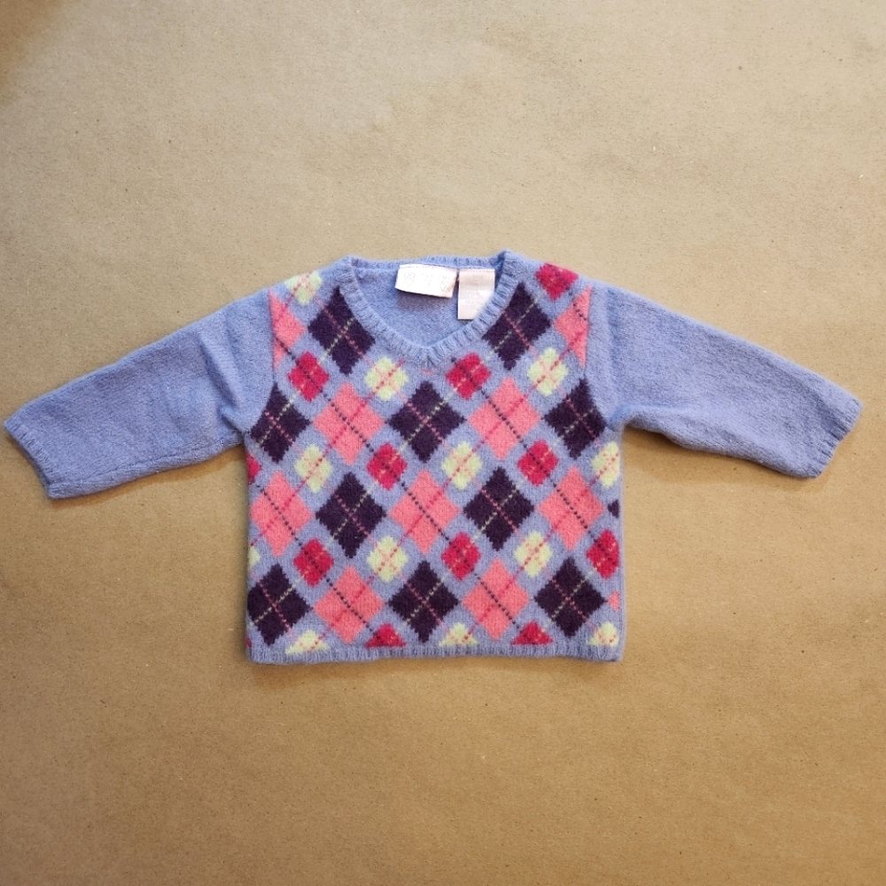 Sweater | Three Hearts